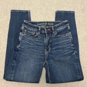 American Eagle Stretch Mom Jeans Size 2